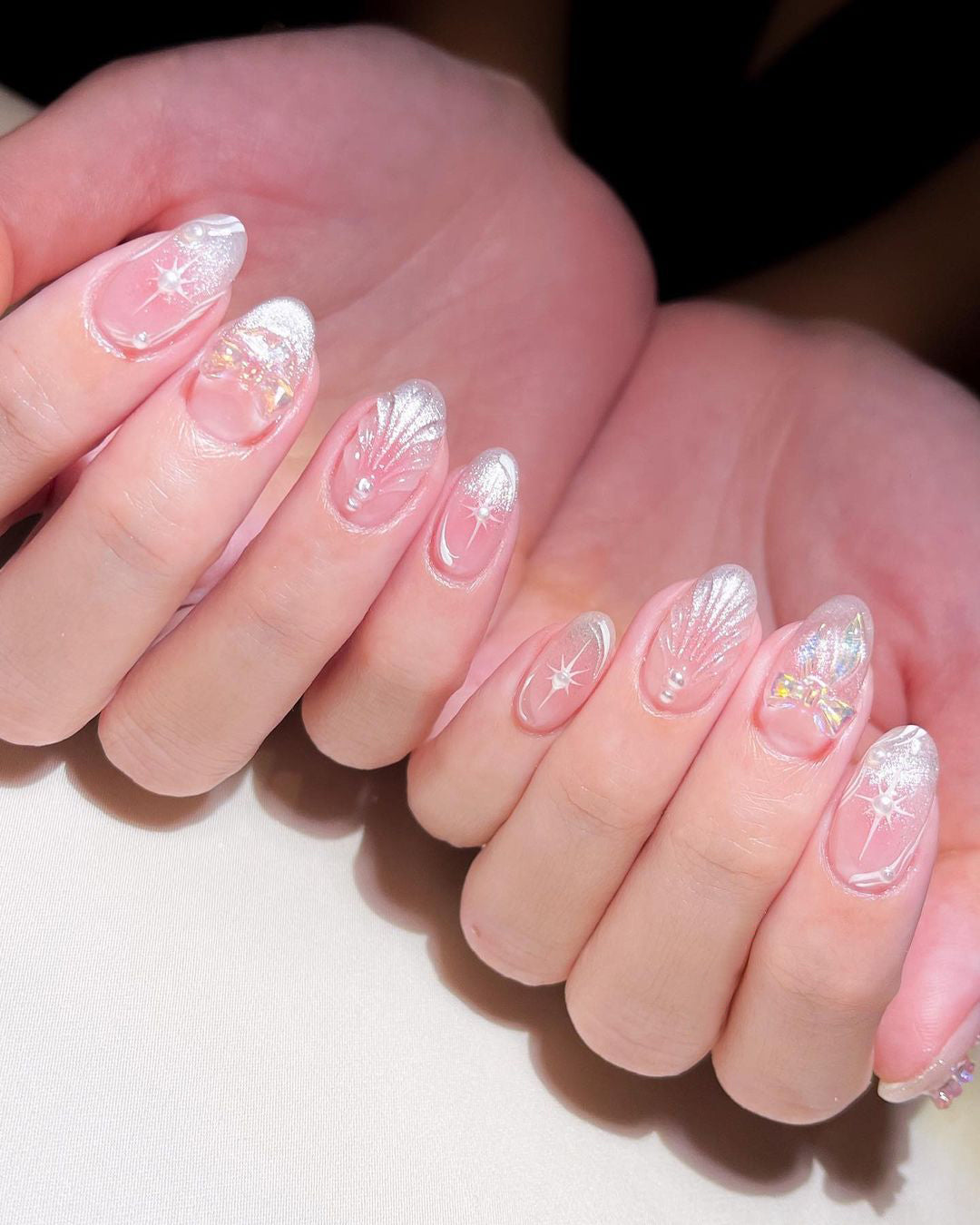 Beautiful Clear Seashell Fake Nails - Custom Short Design